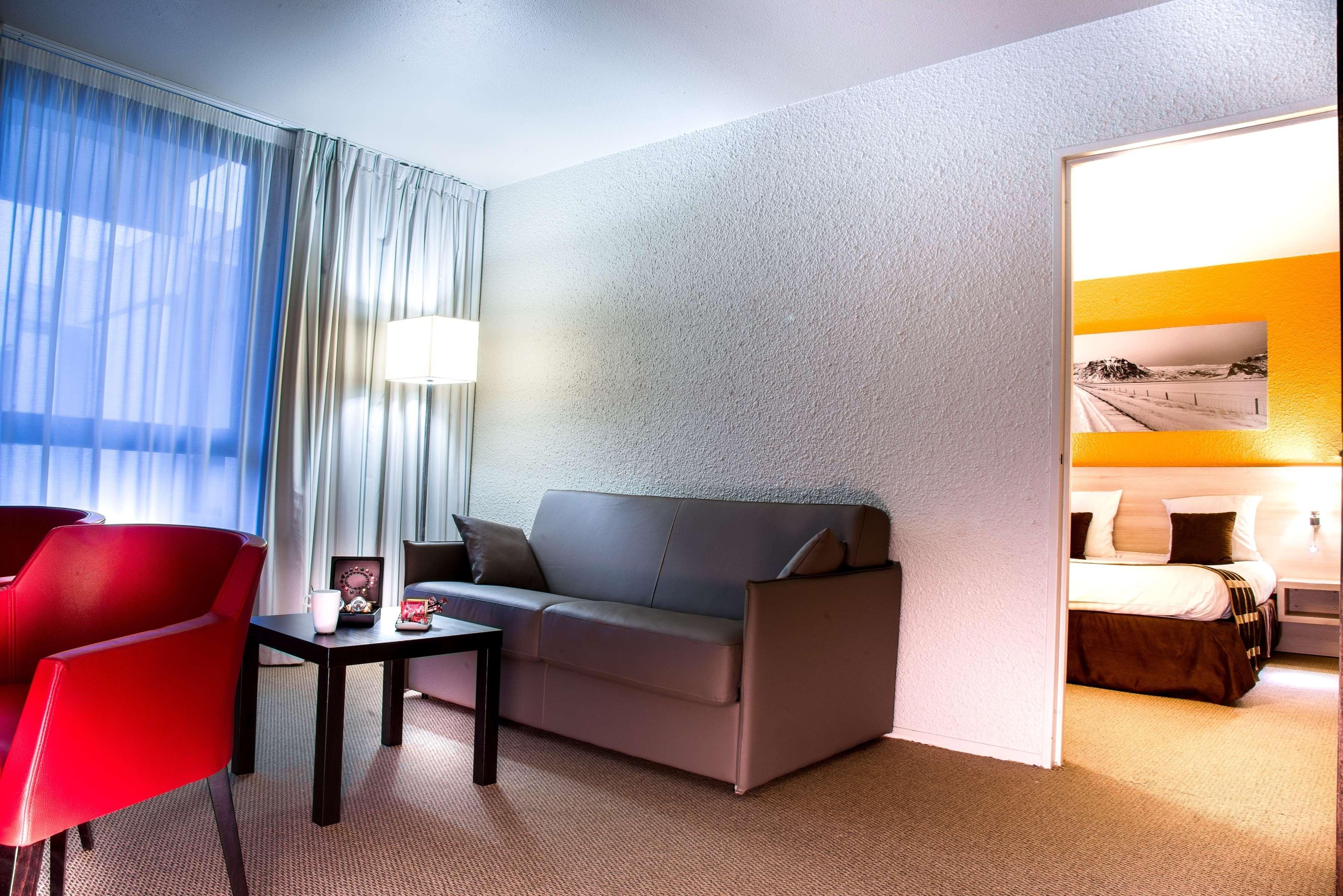 Best Western Porte Du Forez Andrezieux-Boutheon Exteriör bild