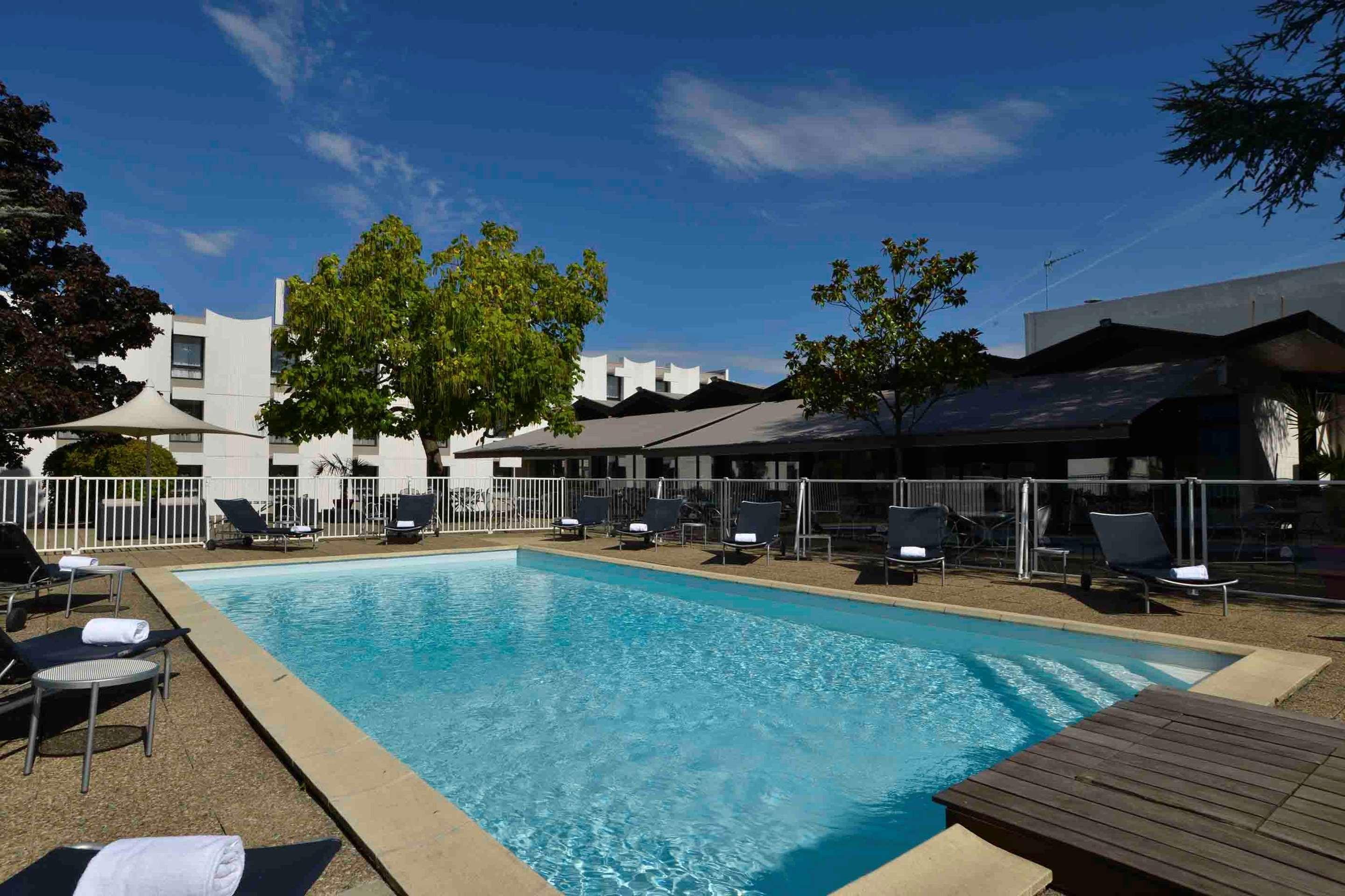 Best Western Porte Du Forez Andrezieux-Boutheon Exteriör bild