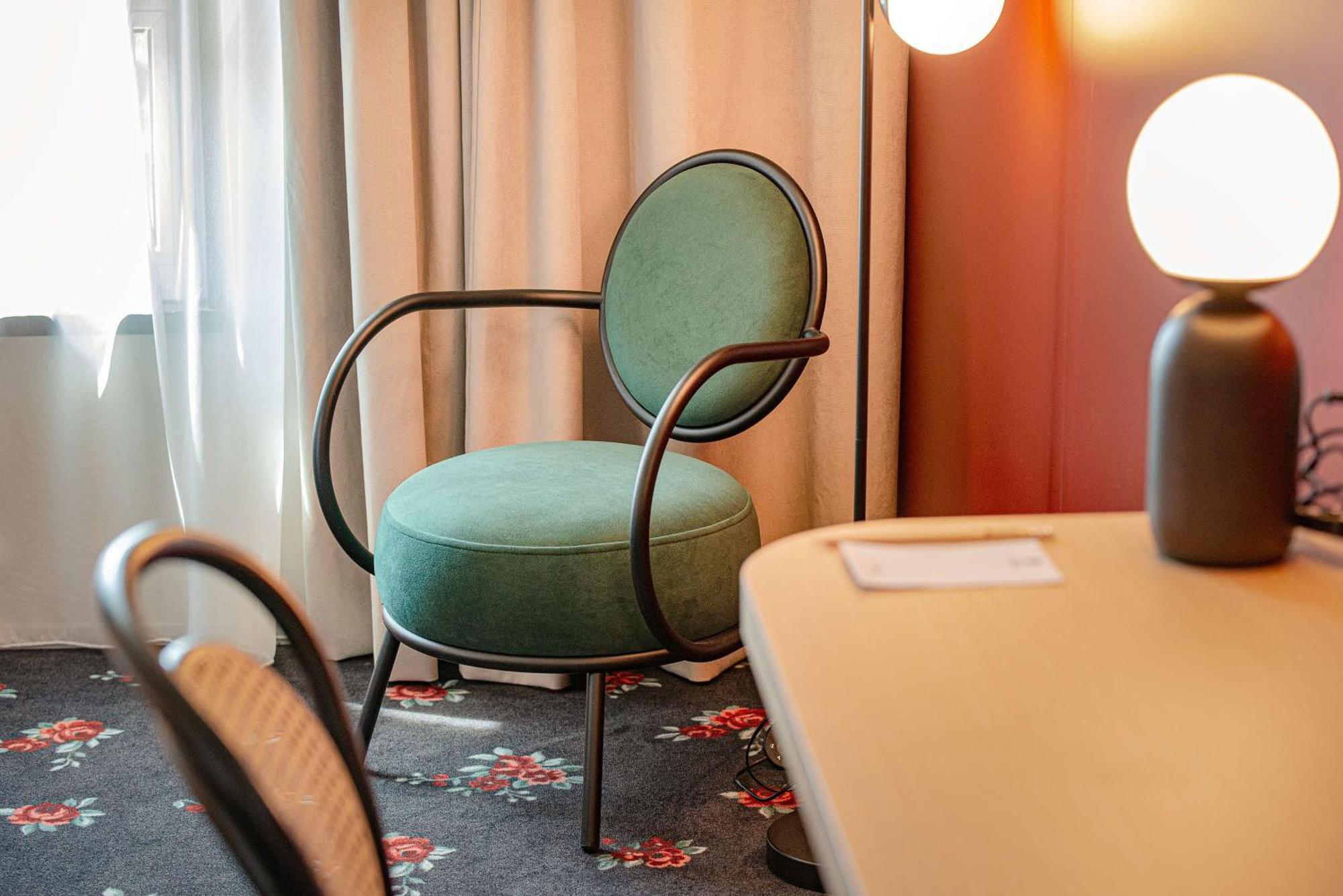Best Western Porte Du Forez Andrezieux-Boutheon Exteriör bild