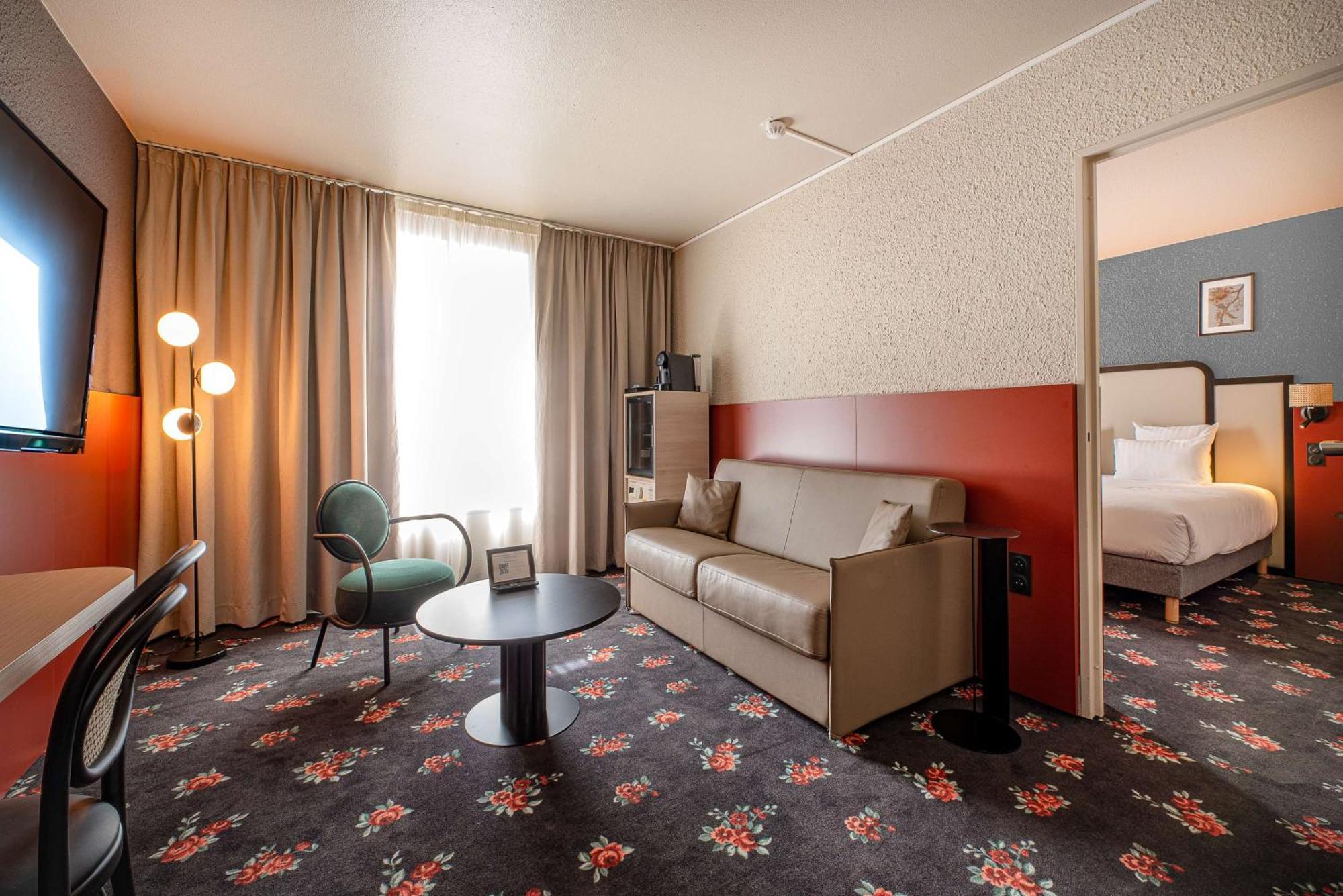 Best Western Porte Du Forez Andrezieux-Boutheon Exteriör bild
